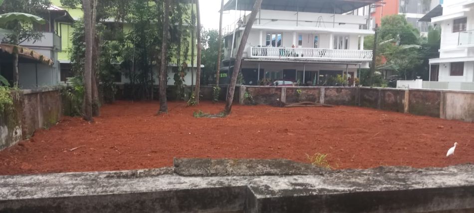 Commercial Land For Rent