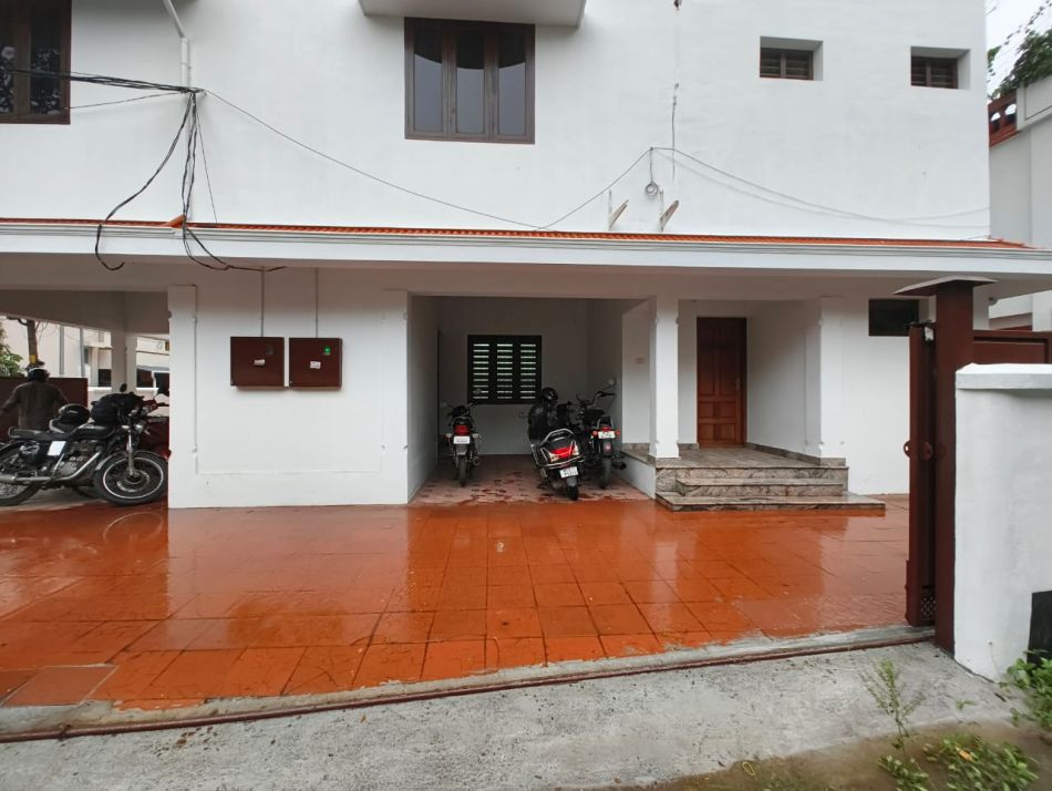 Flat For Rent