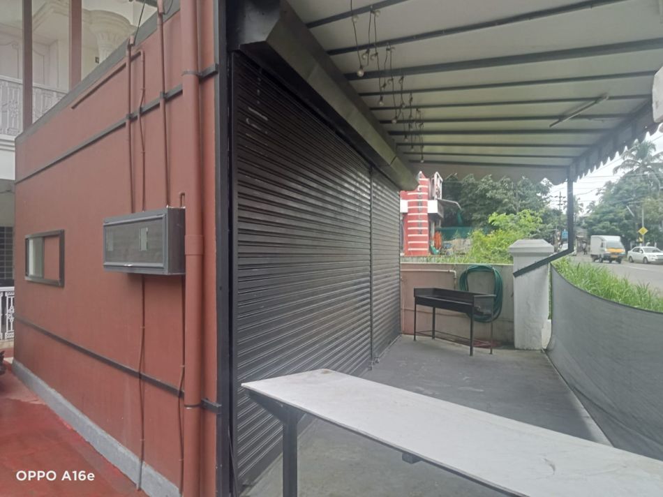 House / Villa For Sale