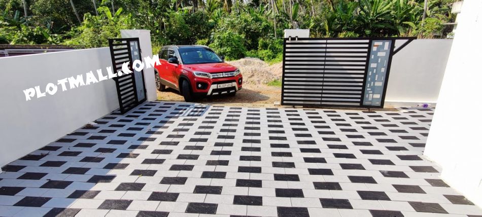 House / Villa For Sale