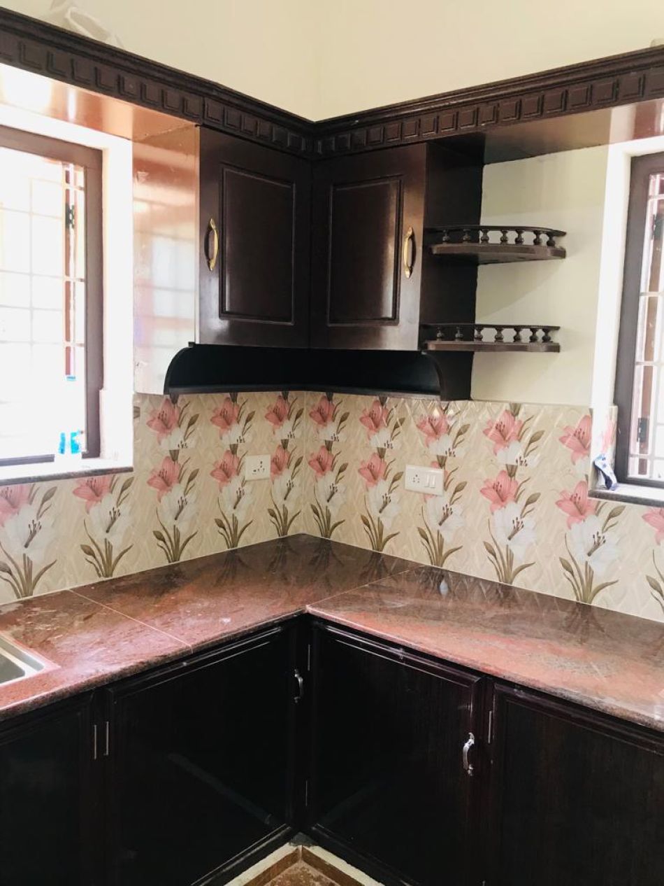 House / Villa For Sale