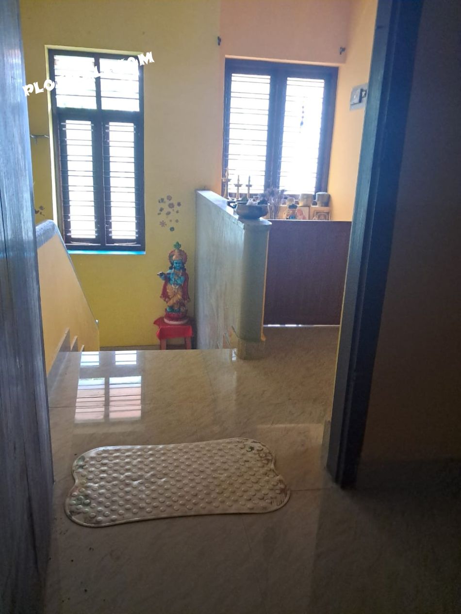 House / Villa For Sale