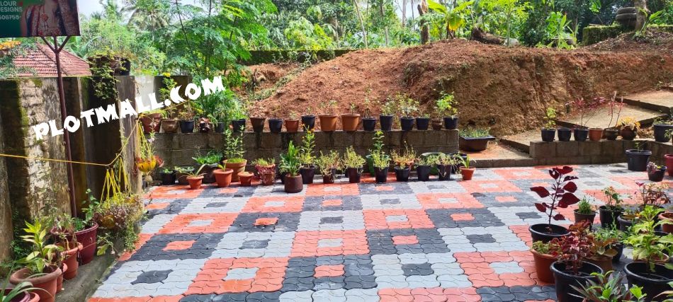 House / Villa For Sale