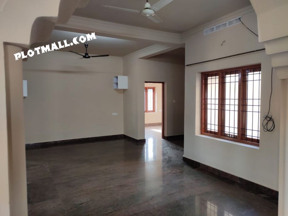 House / Villa For Sale