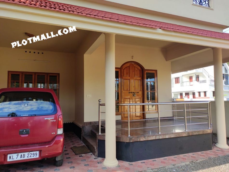 House / Villa For Sale