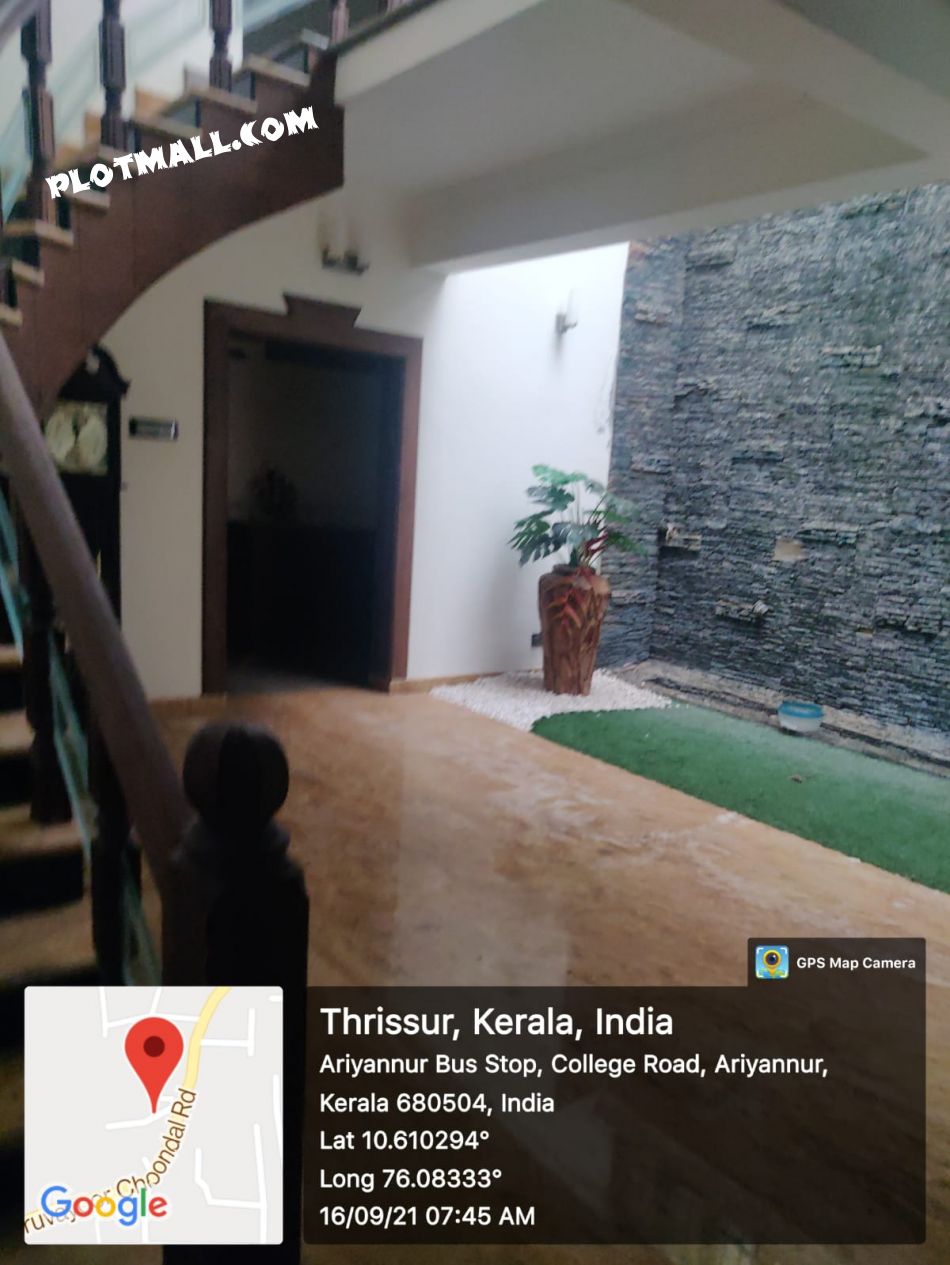 House / Villa For Sale