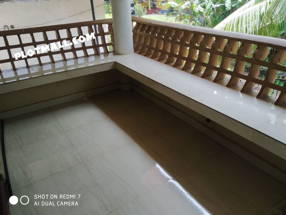 House / Villa For Sale