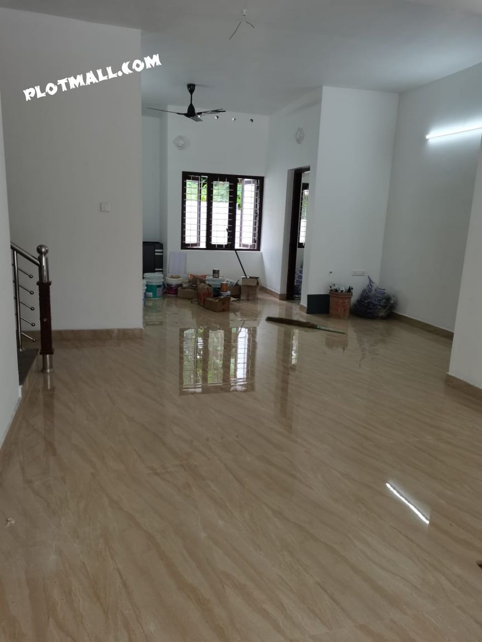 House / Villa For Sale