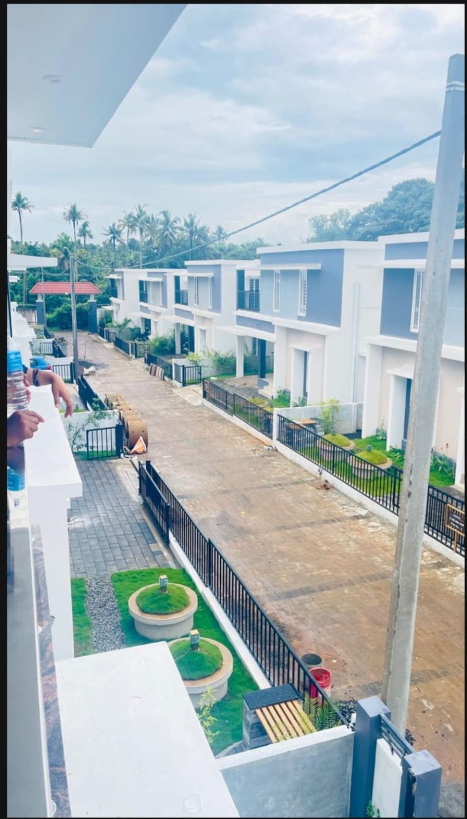 House / Villa For Sale