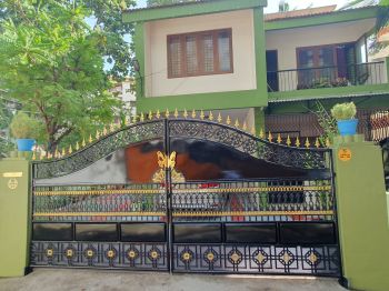 5.5 Cent House / Villa for Sale at Lncp Budget - 14000000 Total