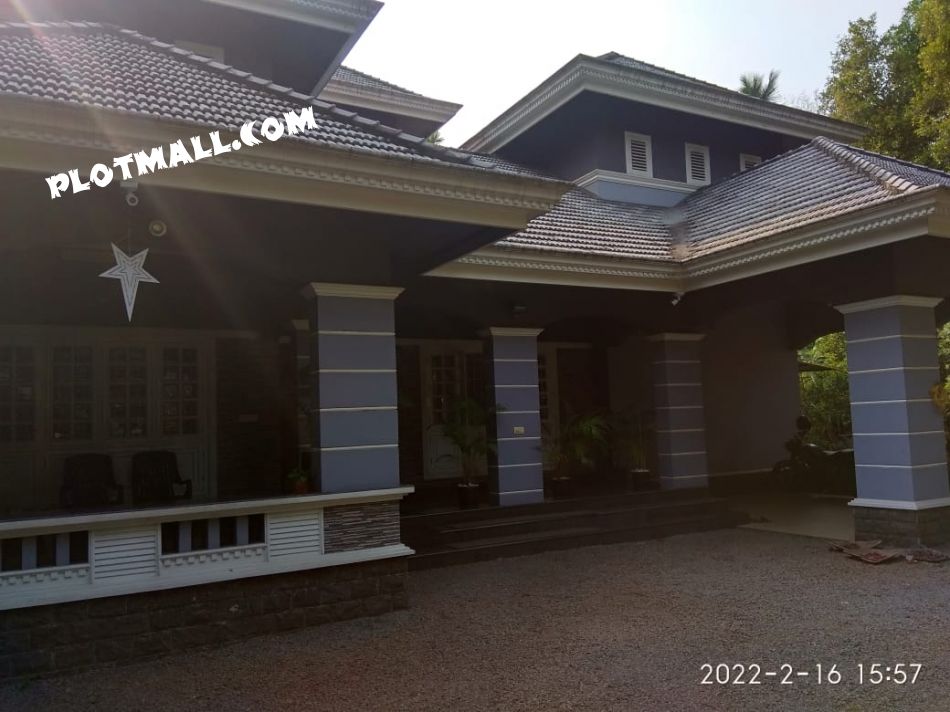 House / Villa For Sale