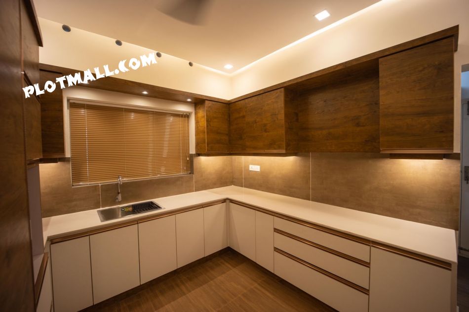 House / Villa For Sale