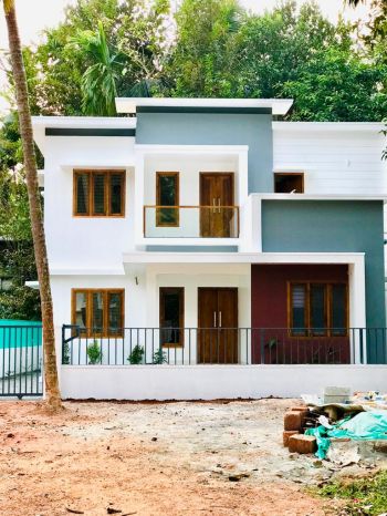 1950 Sq-ft House / Villa for Sale at Kettangal Budget - 7900000 Total