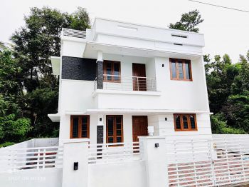 1160 Sq-ft House / Villa for Sale at Mannapra Budget - 3560000 Total