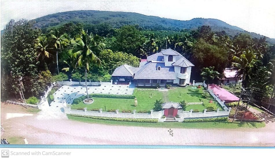 House / Villa For Sale