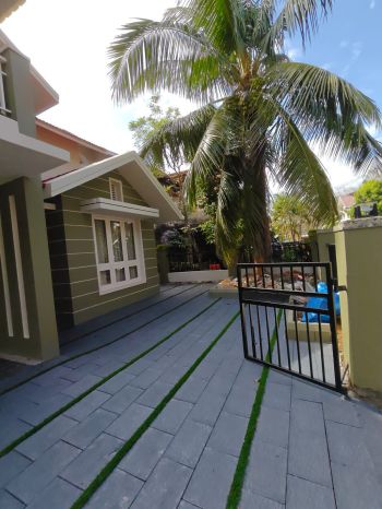 6 Cent House / Villa for Sale at  Budget - 7500000 Total