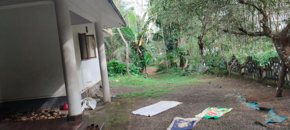 House / Villa For Sale