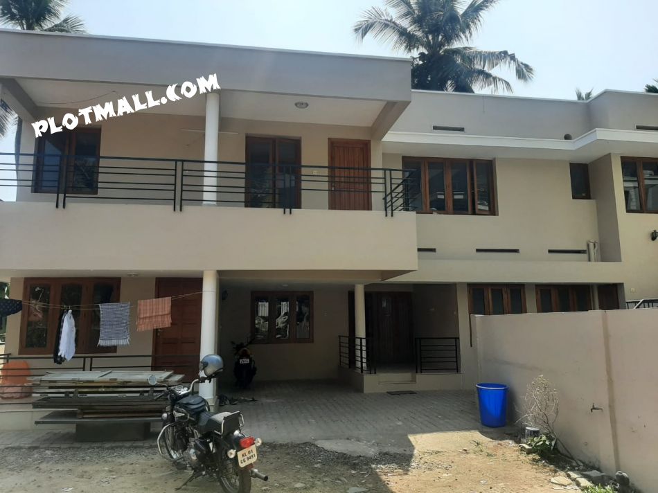 House / Villa For Sale