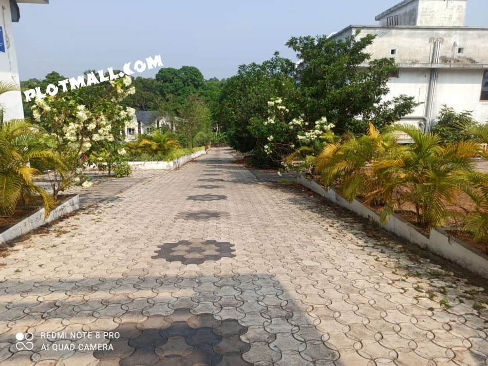 House / Villa For Sale