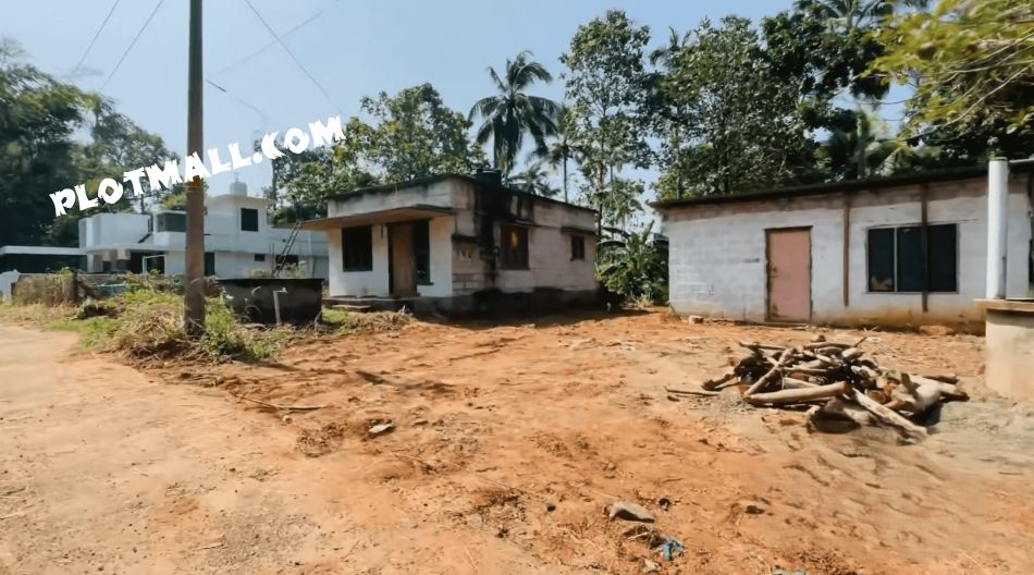 Residential Plot For Sale In Velur