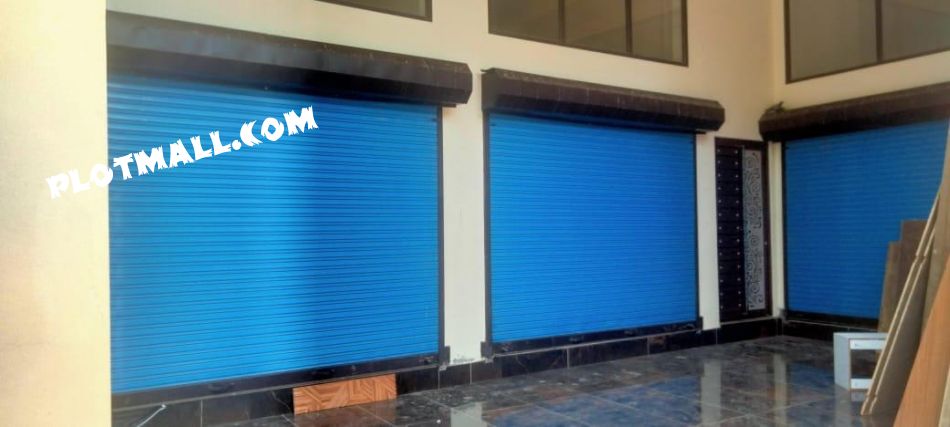 Shop / Showroom For Rent